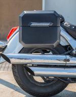 10L - Outlaw Quick Mount Small Suzuki Boulevard C50 VL800 Matte Hard Solo Saddlebag (Right Only) - Image 4