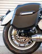 12L - Ironclad Quick Mount Medium Harley Dyna Low Rider FXDL/I Matte Hard Solo Saddlebag (Right Only) - Image 4