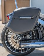 12L - Ironclad Quick Mount Medium Harley Softail Breakout FXBR/S Matte Hard Solo Saddlebag (Right Only) - Image 4