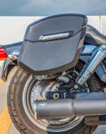 12L - Ironclad Quick Mount Medium Harley Dyna Fat Bob FXDF Painted Hard Solo Saddlebag (Right Only) - Image 4
