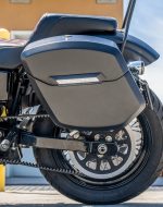 12L - Ironclad Quick Mount Medium Harley Dyna Street Bob FXDB Matte Hard Solo Saddlebag (Left Only) - Image 4
