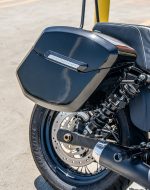 12L - Ironclad Quick Mount Medium Harley Dyna Street Bob FXDB Painted Hard Solo Saddlebag (Right Only) - Image 5