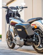 12L - Ironclad Quick Mount Medium Harley Dyna Wide Glide FXDWG Painted Hard Solo Saddlebag (Left Only) - Image 4