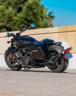 12L - Ironclad Quick Mount Medium Harley Sportster S (RH1250S) Painted Hard Solo Saddlebag (Left Only) - Image 3