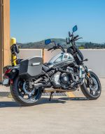 12L - Ironclad Quick Mount Medium Kawasaki Vulcan S Matte Hard Solo Saddlebag (Right Only) - Image 3