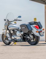 12L - Ironclad Quick Mount Medium Suzuki Boulevard C50 VL800 Matte Hard Solo Saddlebag (Left Only) - Image 3