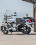 28L - Baelor Medium Quick Mount Suzuki Boulevard C50 VL800 Motorcycle Saddlebags - Image 3