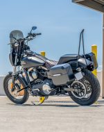 10L - Outlaw Quick Mount Small Harley Dyna Street Bob FXDB Matte Hard Solo Saddlebag (Left Only) - Image 3