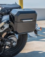 10L - Outlaw Quick Mount Small Suzuki Boulevard C50 VL800 Painted Hard Solo Saddlebag (Left Only) - Image 5
