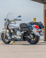 28L - Pantheon Medium Quick Mount Suzuki Boulevard C50 VL800 Motorcycle Saddlebags - Image 3