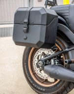 10L - Outlaw Quick Mount Small Harley Softail Low Rider S FXLRS Solo Hard Saddlebag (Right Only) - Image 5