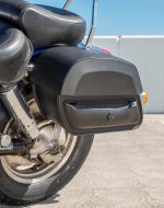 28L - Pantheon Medium Hard Mount Honda Shadow 1100 Sabre Leather Saddlebags - Image 5